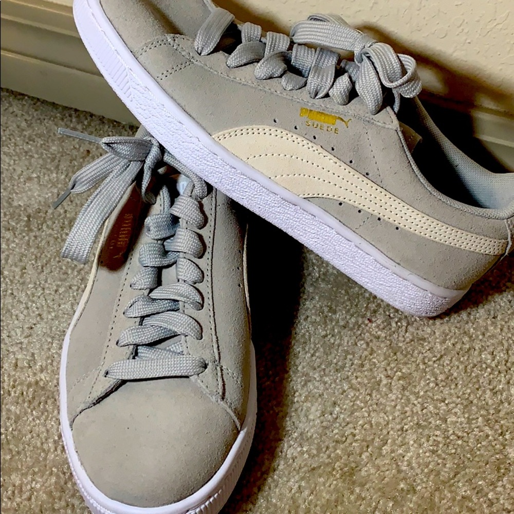 Puma Classic Suede Tan size 8